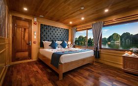 Venezia Cruises